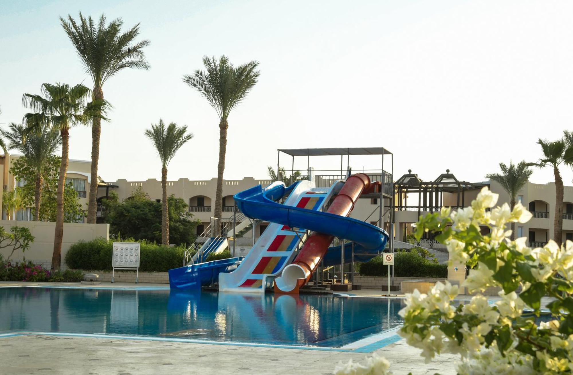 Ivy Cyrene Island Aqua Park Resort (Adults Only) シャルム・エル・シェイク エクステリア 写真